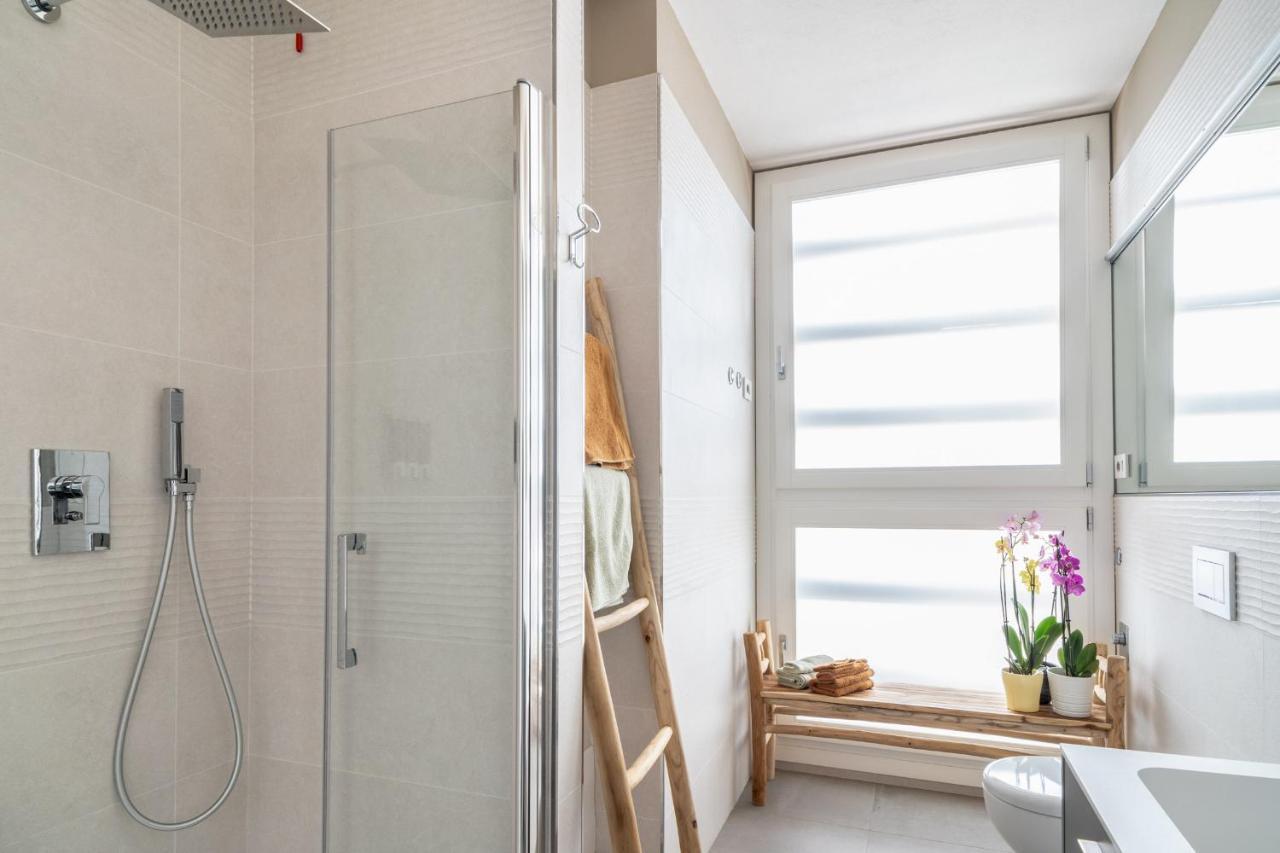 Louxory Accomodation Cagliariアパートメント エクステリア 写真