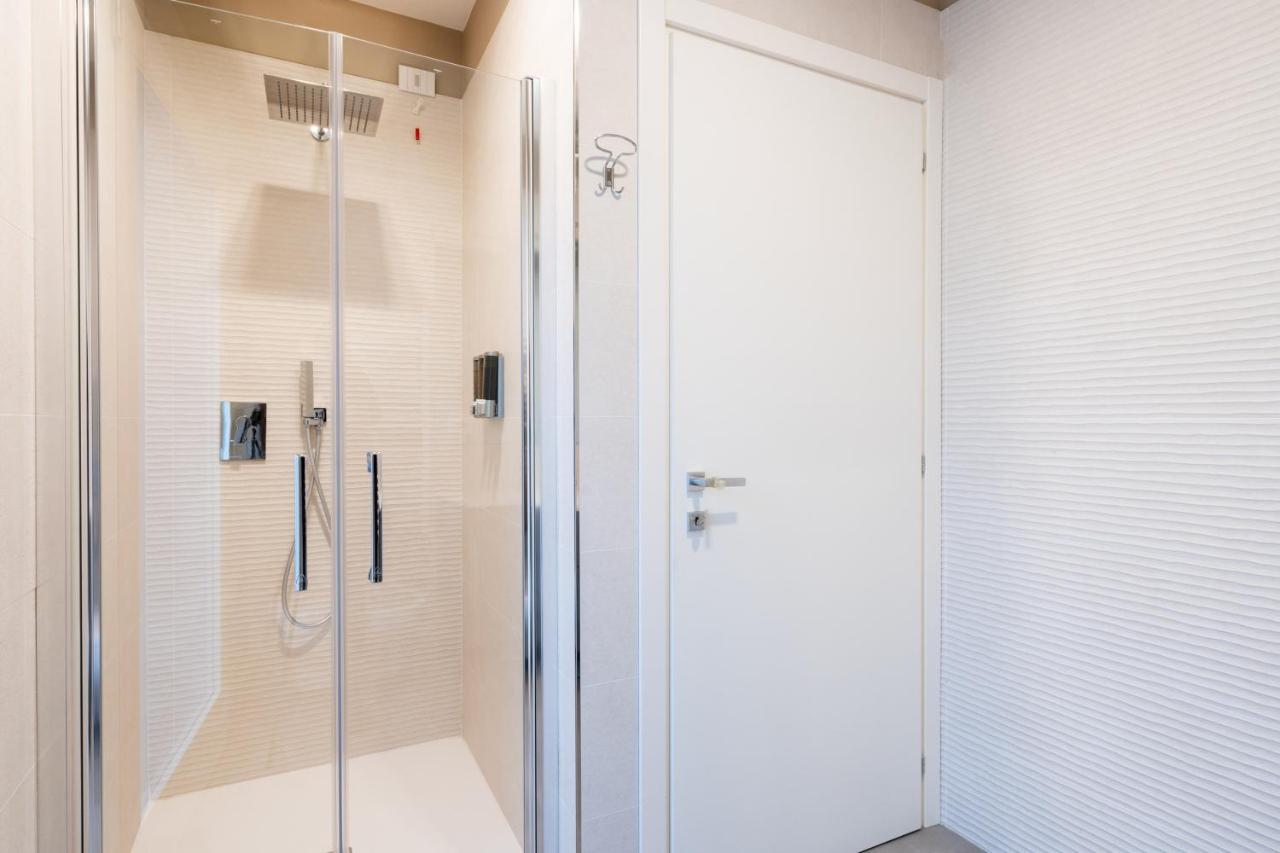 Louxory Accomodation Cagliariアパートメント エクステリア 写真